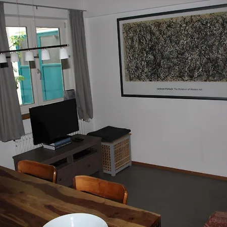 Ferienwohnung Am Lindenplatz *