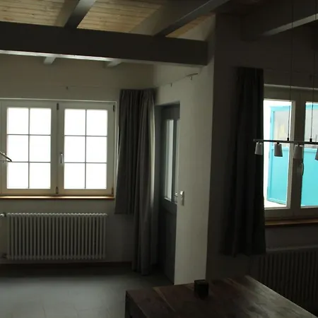 Apartment Ferienwohnung Am Lindenplatz *